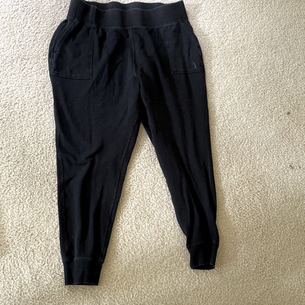 Nike Yoga Luxe Women’s Joggers XL